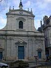 Besançon, la iglesia de Saint Maurice, Grande Rue, Francia.