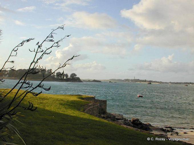 Horizonte inclinada, Bénodet, Bretaña - Francia