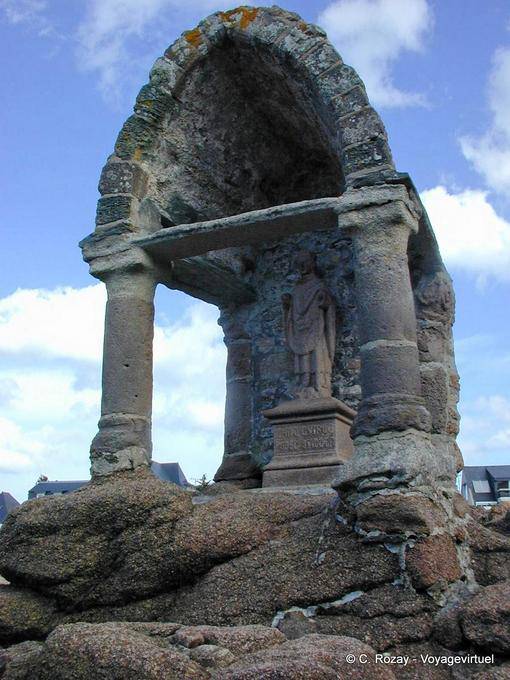 Oratorio de Saint-Guirec Perros Guirec, Bretaña - Francia