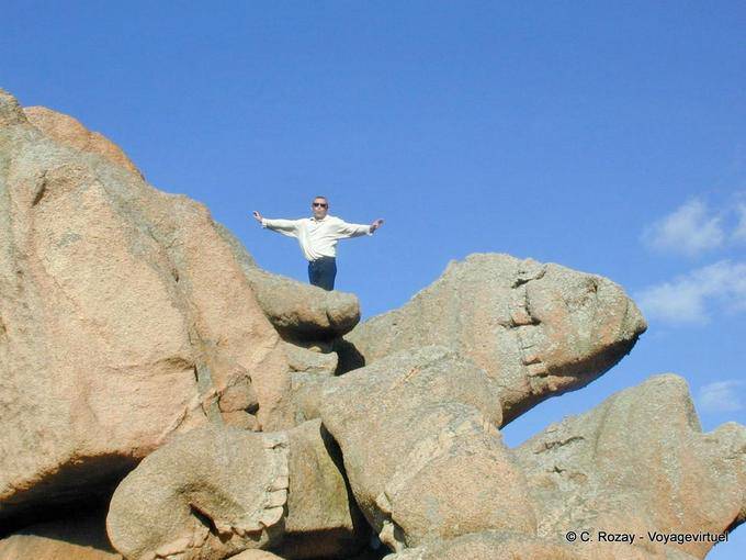 Turtle Rock, sendero Douaniers, Bretaña - Francia