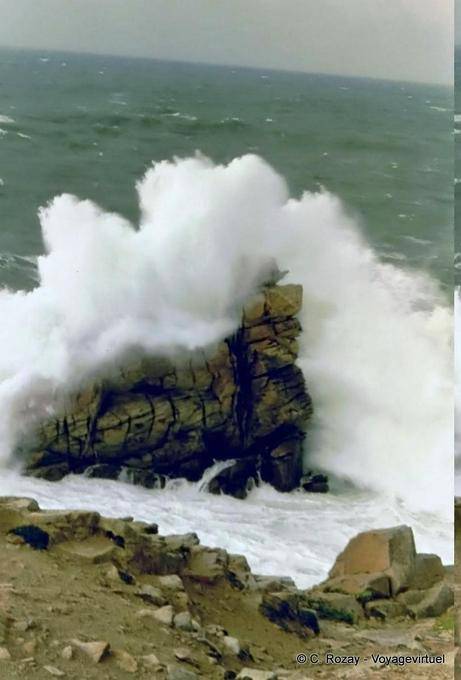 Onda de fractura, la costa salvaje, Quiberon, Bretaña - Francia