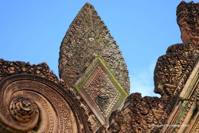 Palma arenisca finamente cincelado, primer plano, Banteay Srei, Angkor, Camboya