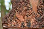 Kala Kirtimukha o devorando un socorro de León, Banteay Srei, Camboya.