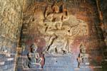 Vishnu montado en un garuda, Prasat Kravan, Camboya.