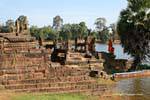 Pasos Srah Srang de las abluciones del templo, Camboya.