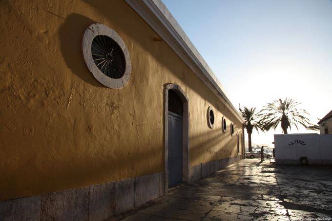 São Vicente, Mindelo, sol y sombra - Cabo Verde