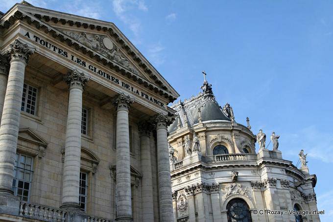 Para todas las glorias de Francia, Versalles