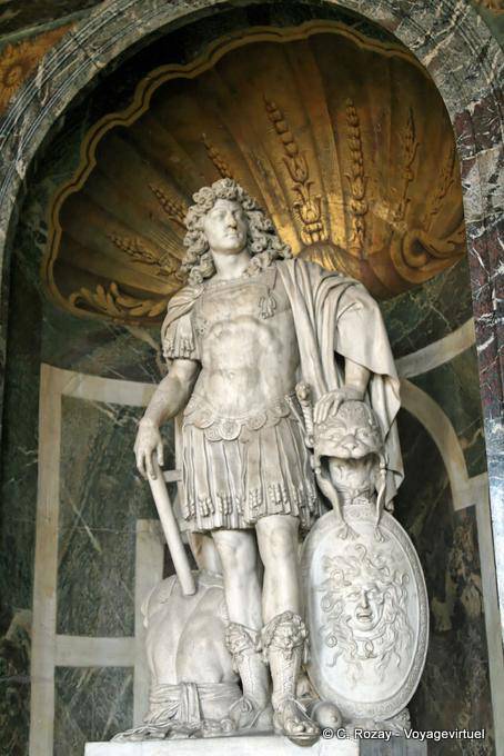 Estatua de Venus Salon, Apartamento del Rey, Versalles