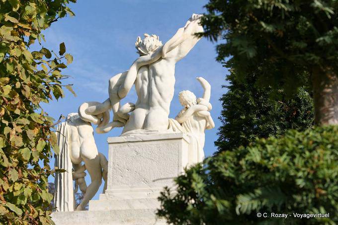 Laocoonte y su hijo por Tuby, la fuente de Latona, Versalles