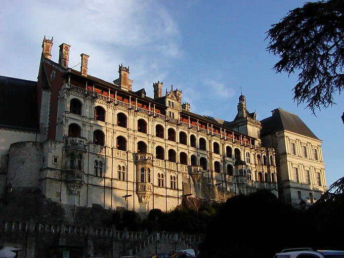 Fachada del ala de Francisco I, Chateau de Blois, Francia.