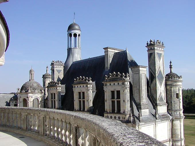 En la terraza italiana, Chambord, Francia.