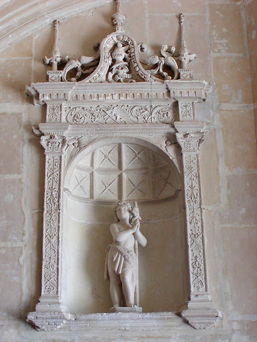 En las escaleras, Château de Chenonceau, Francia.