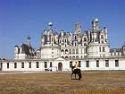 Cavalier en el patio, Castillo de Chambord, Francia.