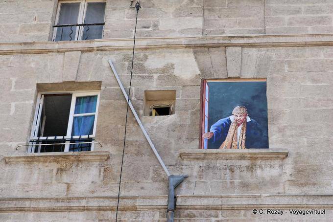 Avignon, Chaineau derrocado y farsa, Provence, Francia