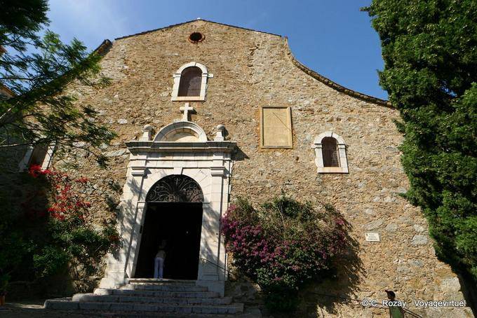 Bormes les Mimosa - Iglesia de San Trophime Place Georges Pompidou, Provence, Francia