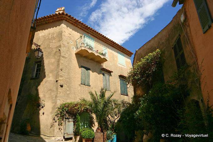 Ramatuelle, casa única balcón, Provence, Francia