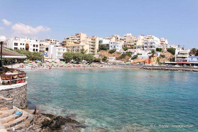 Agios Nikolaos, la playa (en la playa) - Creta, Grecia