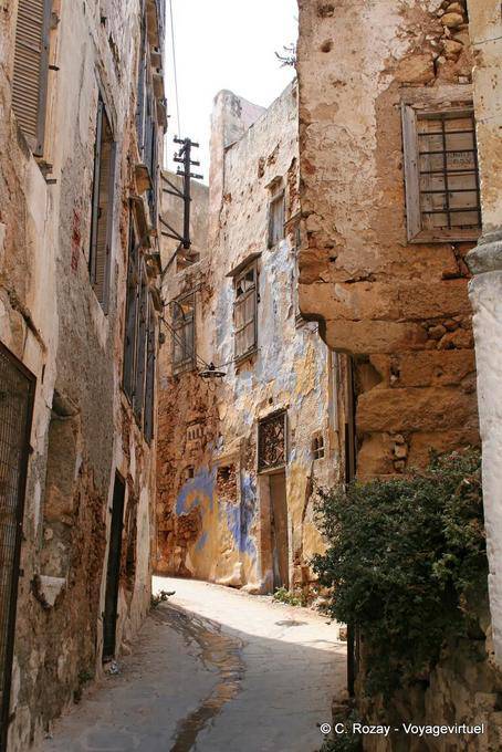 Calle del casco antiguo de Topanas, Chania (τα Χανιά) - Creta, Grecia