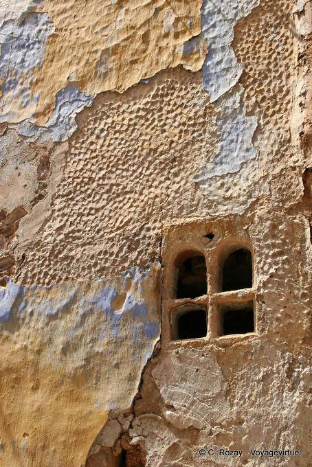 Los leprosos pared con ventilación antiguo, Chania (Chania τα Χανιά) - Creta, Grecia