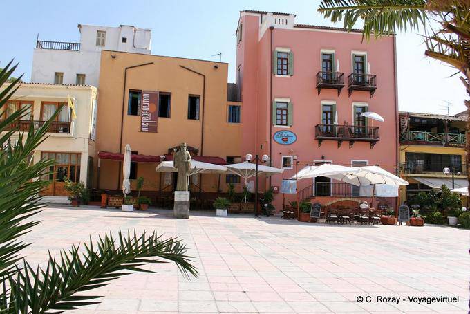 La Canea (Chania), Estatua de Atenágoras - Creta, Grecia