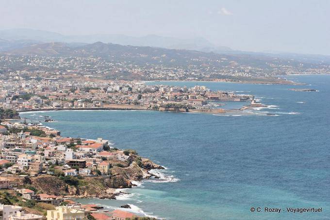 Chania panorama desde el lugar de la tumba de Eleftherios Venizelos - Creta, Grecia
