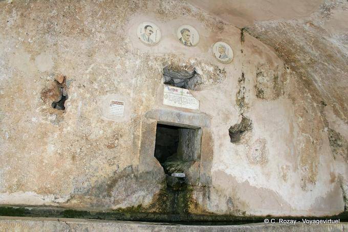 Fuente especial Krasi, Lassithi - Creta, Grecia