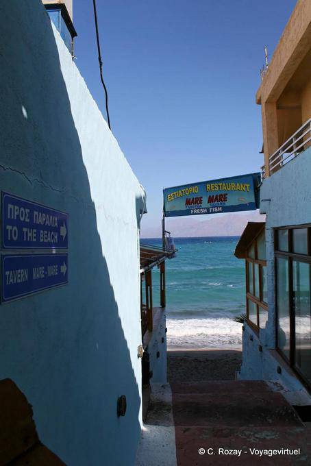 La aprobación de la taberna Mare Mare, Matala - Creta, Grecia