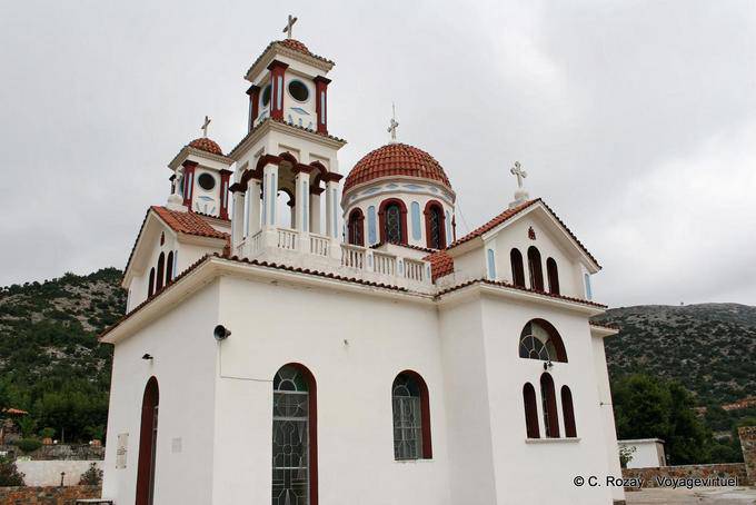 Iglesia Ammoudari en la meseta de Askifou - Creta, Grecia