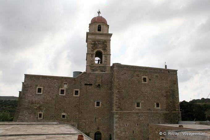 Panorámica Moni Toplou monasterio del siglo XV - Creta, Grecia