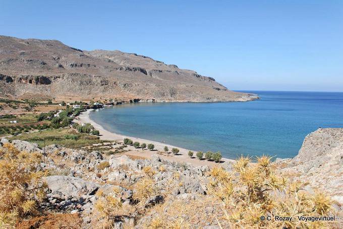 Vista de la belleza de la bahía de Kato Zakros - Creta, Grecia