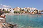 Agios Nikolaos, la playa (en la playa), Creta.