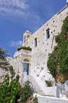 Los pasos de donde el nombre del monasterio de Chryssoskalitissa (Inachorio), Creta.