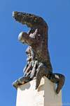 A estatuas conmemorativas de Amiras en honor a las víctimas del nazismo, Creta.