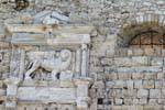 El León de San Marcos, el símbolo de la República de Venecia, por encima de la entrada a la fortaleza de Heraklion, Creta.