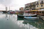 Rethymnon, con vistas al puerto y el faro veneciano, Creta.