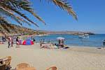 Vai playa de palma llena de turistas, Creta.