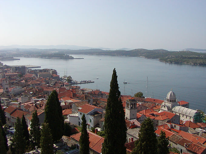 Sibenik, vista desde el Fuerte Sainte-Anne, Croacia