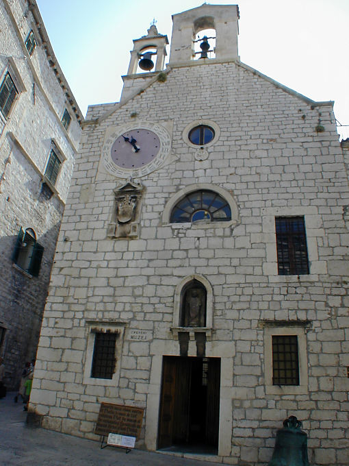 Reloj de 24 horas, Santa Barbara (Barbara Sv) Sibenik, Croacia