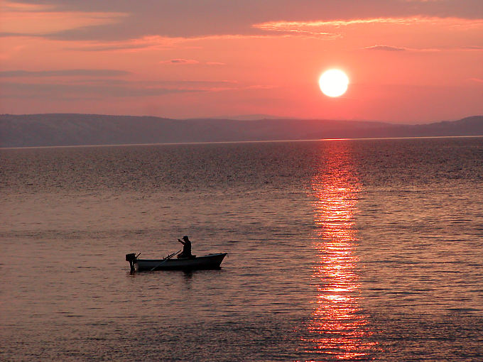 Puesta de sol, sin comentarios, Starigrad, Croacia