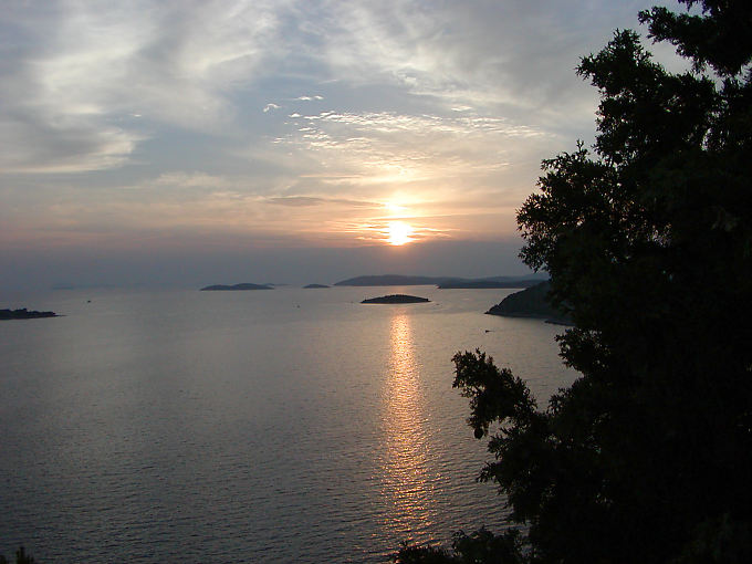 Tribunj, sol dálmata atardecer, Croacia