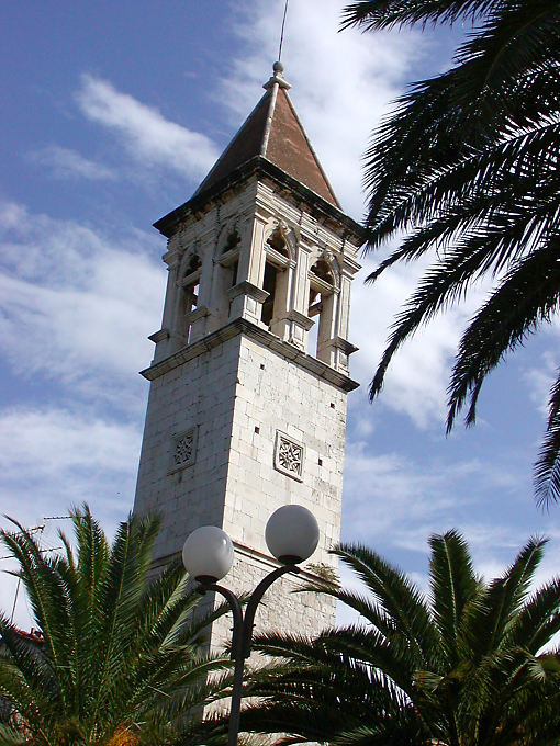 Una de las muchas torres de la ciudad de Trogir, Croacia