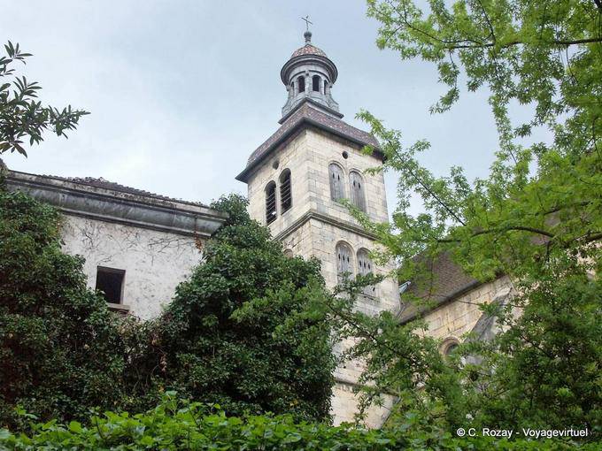 Espadaña de la Capilla del Arco de la universidad, Dole - Francia