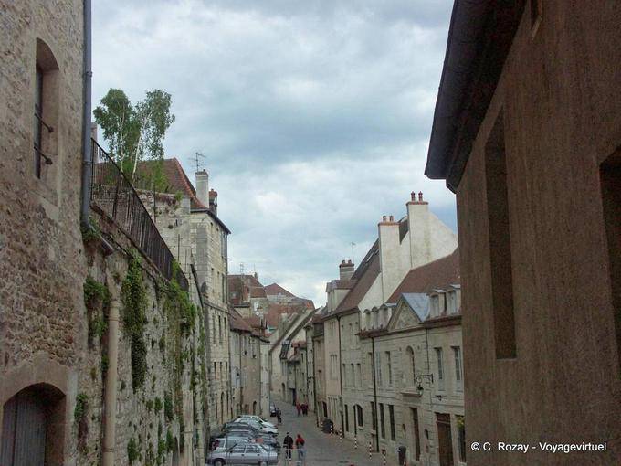 Rue Pasteur, Dole, Jura - Francia