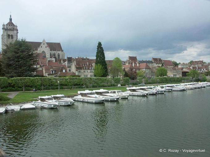 Marina, Dole - Francia