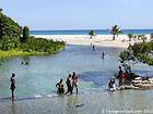 Nadando hacia la Playa Los Patos, Rep. Dominicana.