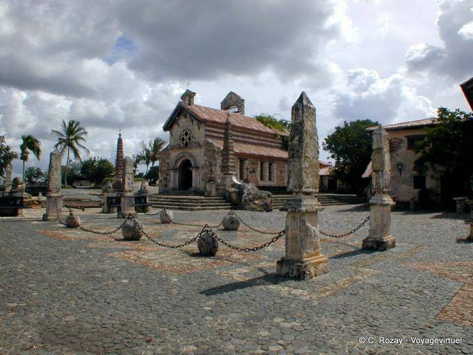 Iglesia de San Estanislao, Altos de Chavón, Rep. Dominicana