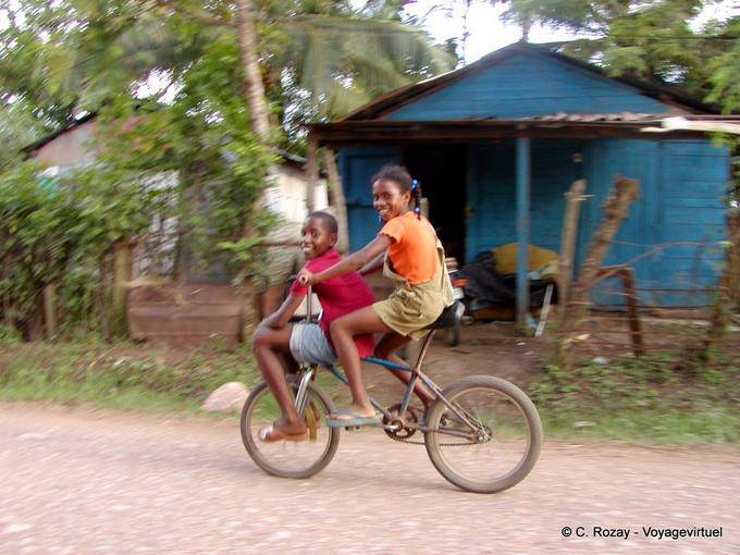 Una bicicleta en la República Dominicana, Rep. Dominicana