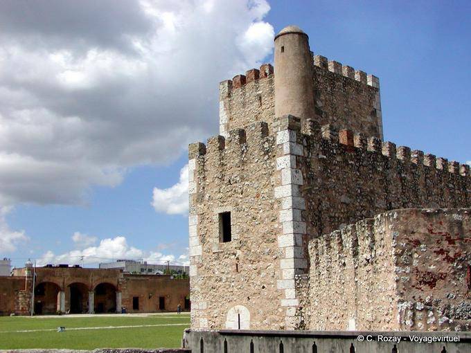 Fortaleza Ozama, Torre del Homenaje, Alcazaba, Santo Domingo, Rep. Dominicana