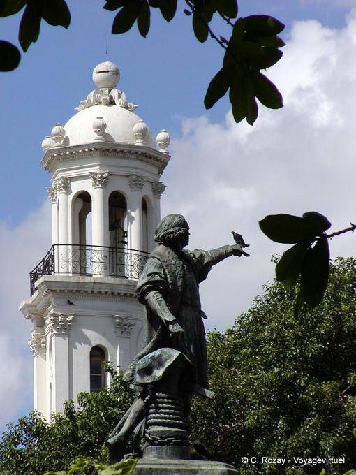 Cupula del Antiguo Ayuntamiento, Cristóbal Colón, Santo Domingo, Rep. Dominicana