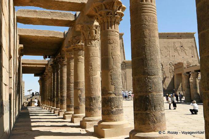 West pórtico de columnas, Templo de Philae - Egipto